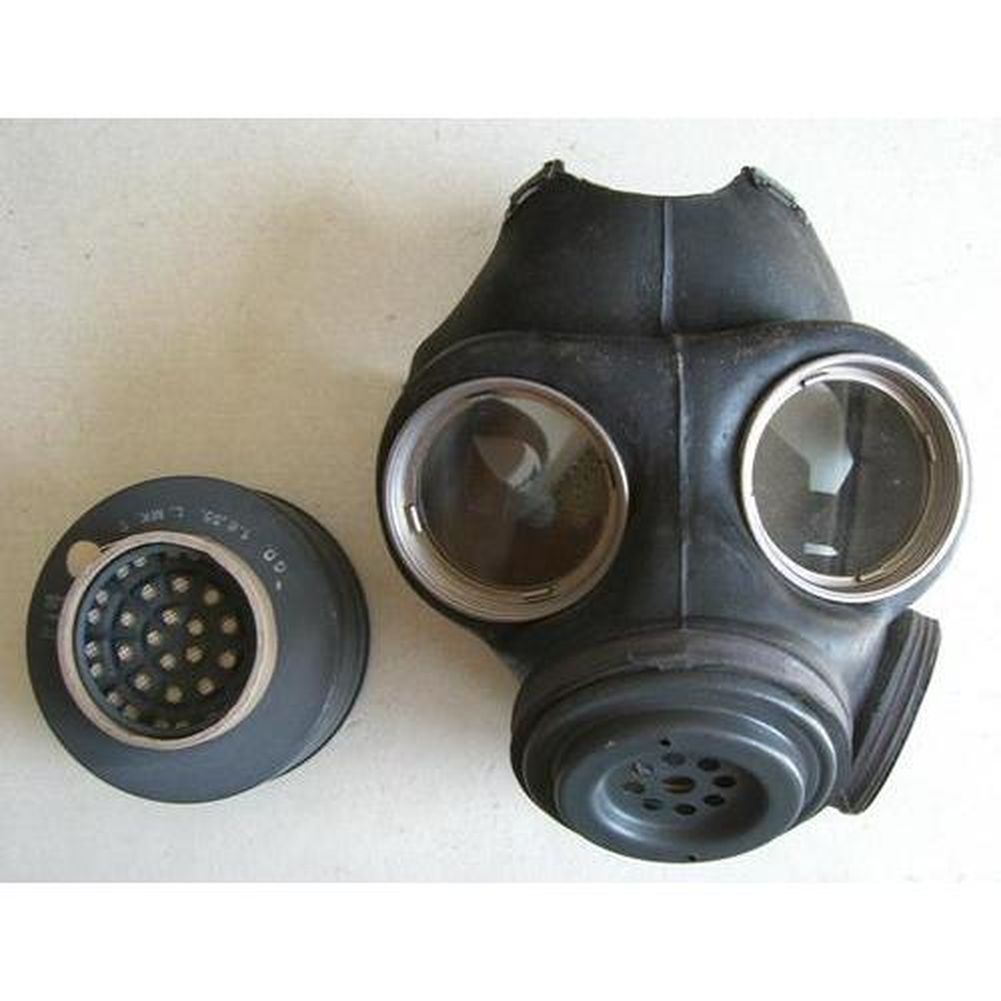 Dän. Gasmaske Schutzmaske Maske Bj. 44 +Filter +Tasche